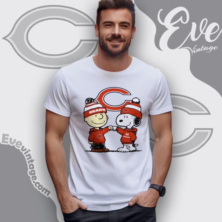 Charlie Brown And Snoopy Chicago Bears Shirt T Shirt Charlie Brown And Snoopy Chicago Bears Shirt T Shirt
