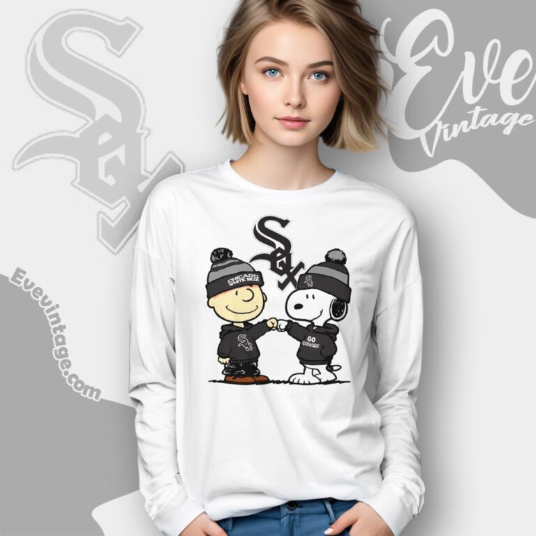 Charlie Brown And Snoopy Chicago White Sox Shirt Long Sleeve Tee Charlie Brown And Snoopy Chicago White Sox Shirt Long Sleeve Tee