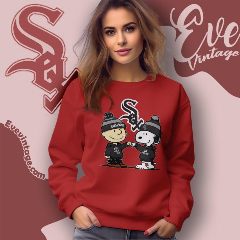 Charlie Brown And Snoopy Chicago White Sox Shirt Sweatshirt Charlie Brown And Snoopy Chicago White Sox Shirt Sweatshirt