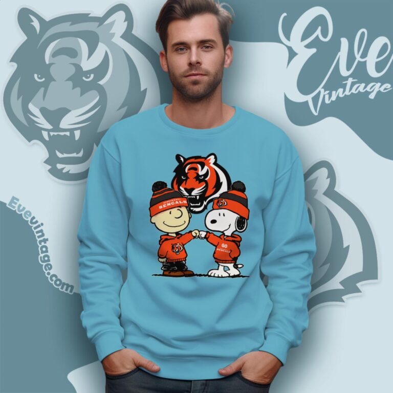 Charlie Brown And Snoopy Cincinnati Bengals Shirt Sweatshirt Charlie Brown And Snoopy Cincinnati Bengals Shirt Sweatshirt