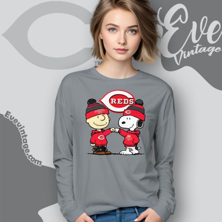Charlie Brown And Snoopy Cincinnati Reds Shirt Long Sleeve Tee Charlie Brown And Snoopy Cincinnati Reds Shirt Long Sleeve Tee