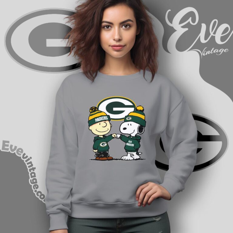 Charlie Brown And Snoopy Green Bay Packers Shirt Sweatshirt Charlie Brown And Snoopy Green Bay Packers Shirt Sweatshirt