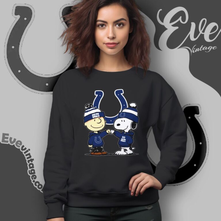 Charlie Brown And Snoopy Indianapolis Colts Shirt Sweatshirt Charlie Brown And Snoopy Indianapolis Colts Shirt Sweatshirt