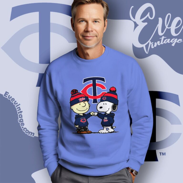 Charlie Brown And Snoopy Minnesota Twins Shirt Sweatshirt Charlie Brown And Snoopy Minnesota Twins Shirt Sweatshirt