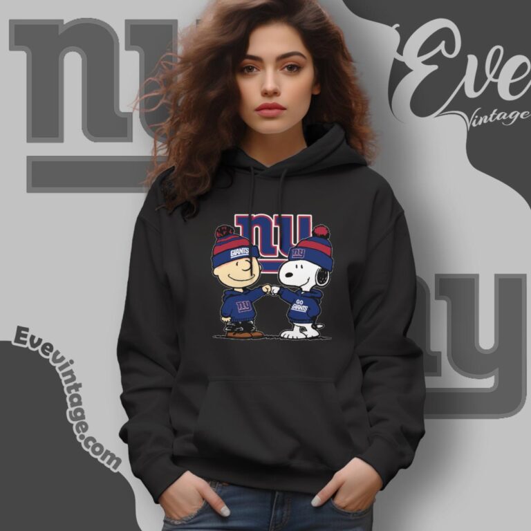 Charlie Brown And Snoopy New York Giants Shirt Hoodie Charlie Brown And Snoopy New York Giants Shirt Hoodie