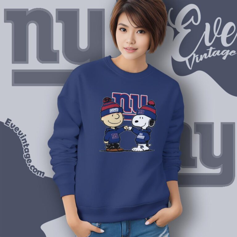 Charlie Brown And Snoopy New York Giants Shirt Sweatshirt Charlie Brown And Snoopy New York Giants Shirt Sweatshirt