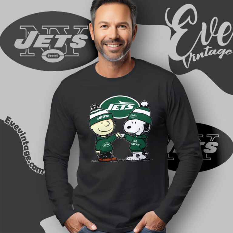 Charlie Brown And Snoopy New York Jets Shirt Long Sleeve Tee Charlie Brown And Snoopy New York Jets Shirt Long Sleeve Tee