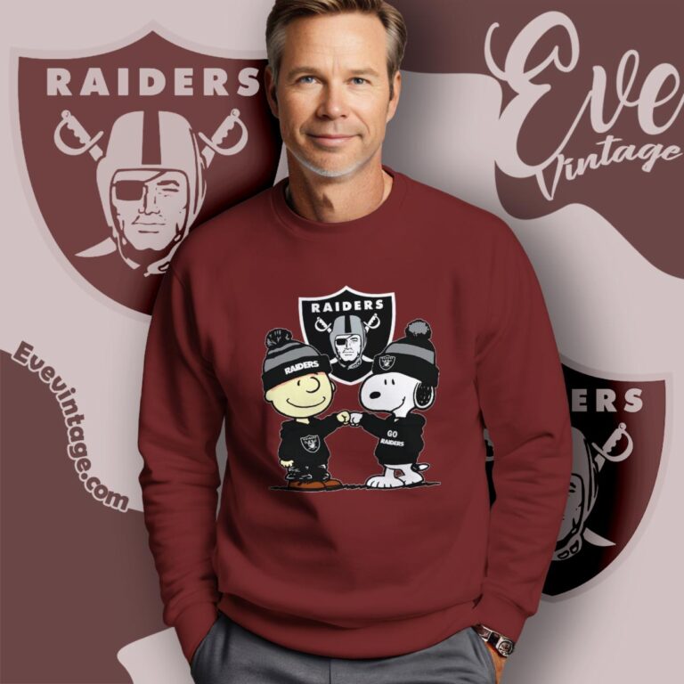 Charlie Brown And Snoopy Oakland Raiders Shirt Sweatshirt Charlie Brown And Snoopy Oakland Raiders Shirt Sweatshirt