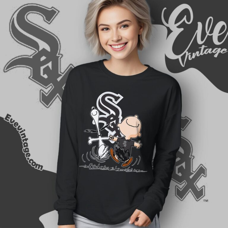 Chicago White Sox Charlie Brown Snoopy Happy Dancing Shirt Long Sleeve Tee Chicago White Sox Charlie Brown Snoopy Happy Dancing Shirt Long Sleeve Tee
