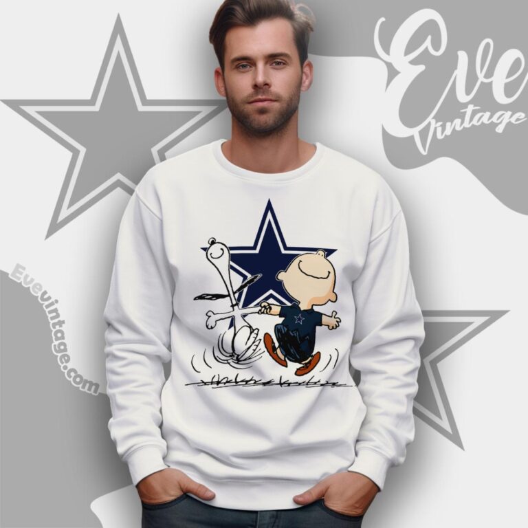 Dallas Cowboys Charlie Brown Snoopy Happy Dancing Shirt Sweatshirt Dallas Cowboys Charlie Brown Snoopy Happy Dancing Shirt Sweatshirt