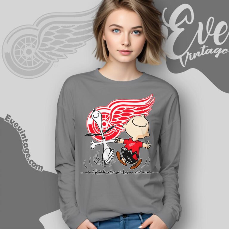 Detroit Red Wings Charlie Brown Snoopy Happy Dancing Shirt Long Sleeve Tee Detroit Red Wings Charlie Brown Snoopy Happy Dancing Shirt Long Sleeve Tee