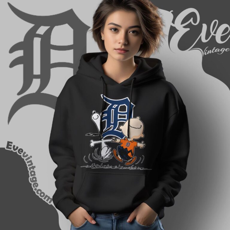 Detroit Tigers Charlie Brown Snoopy Happy Dancing Shirt Hoodie Detroit Tigers Charlie Brown Snoopy Happy Dancing Shirt Hoodie