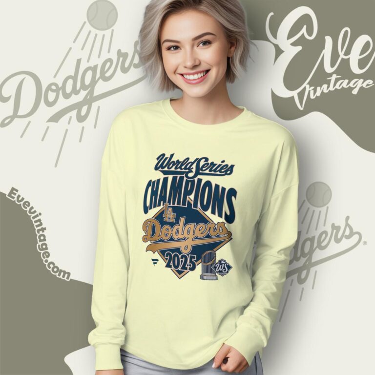 La Dodgers 2025 World Series Champions Locker Room Shirt Long Sleeve Tee La Dodgers 2025 World Series Champions Locker Room Shirt Long Sleeve Tee