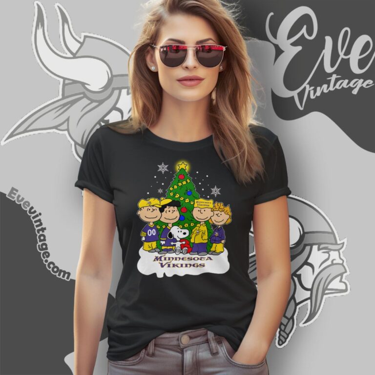 Minnesota Vikings Snoopy The Peanuts Christmas Shirt Women T Shirt Minnesota Vikings Snoopy The Peanuts Christmas Shirt Women T Shirt