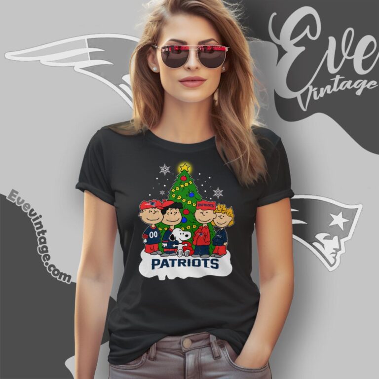 New England Patriots Snoopy The Peanuts Christmas Shirt Women T Shirt New England Patriots Snoopy The Peanuts Christmas Shirt Women T Shirt