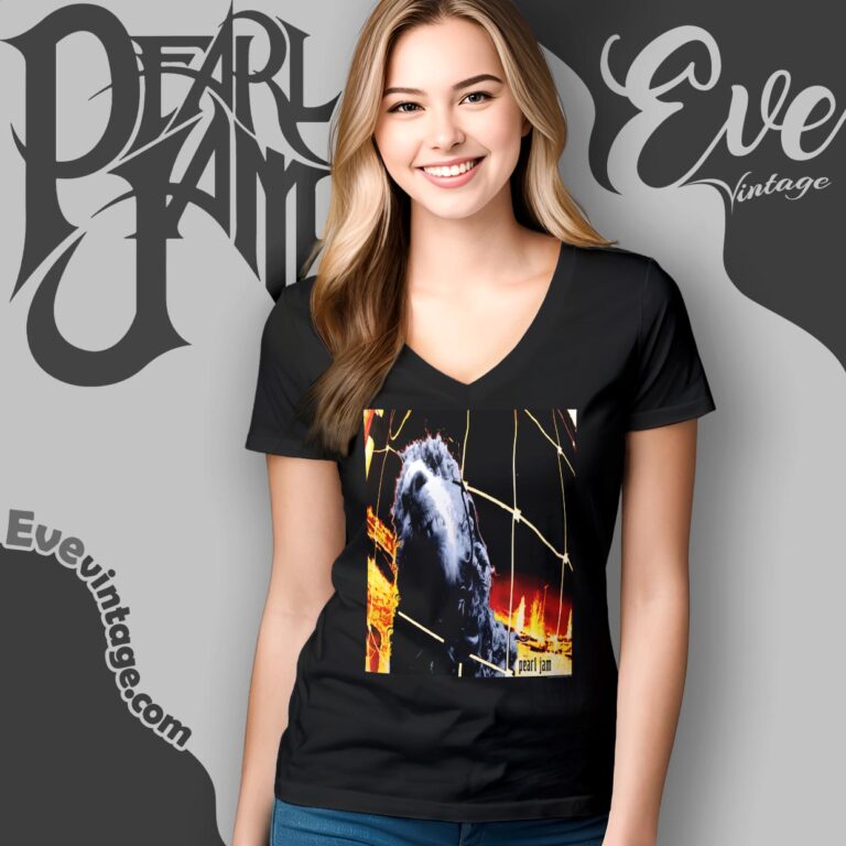 Pearl Jam 1993 Threadworm Pig Shirt V Neck TShirt Pearl Jam 1993 Threadworm Pig Shirt V Neck TShirt