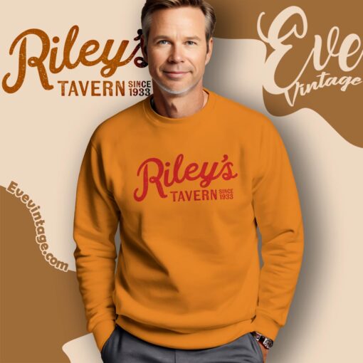 Riley’s Tavern Shirt – Texas Dive Bar
