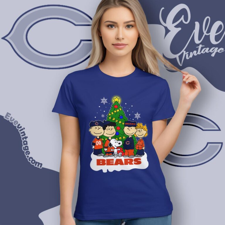 Snoopy And Friends Chicago Bears Christmas Shirt Women T Shirt Snoopy And Friends Chicago Bears Christmas Shirt Women T Shirt