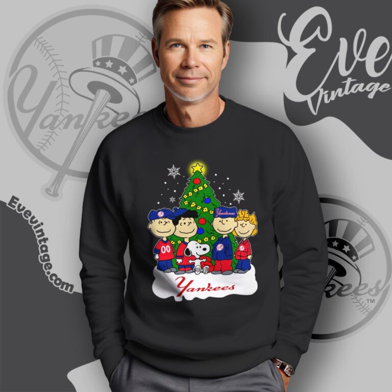 Snoopy And Friends New York Yankees Christmas Shirt Sweatshirt Snoopy And Friends New York Yankees Christmas Shirt Sweatshirt