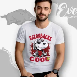 Snoopy Arkansas Razorbacks Cool T shirt