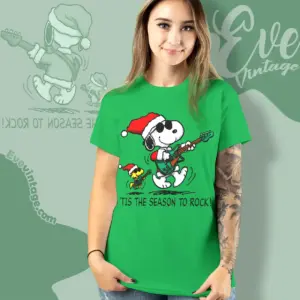 Snoopy Christmas Tis The Season To Rock Vintage Women T shirt