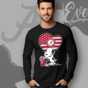 Snoopy Hugs Alabama Crimson Tide Heart Long Sleeve Tee