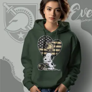 Snoopy Hugs Army Black Knights Heart Shirt Hoodie