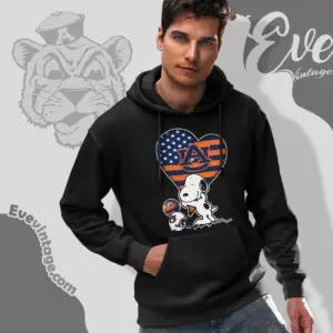 Snoopy Hugs Auburn Tigers Heart Hoodie