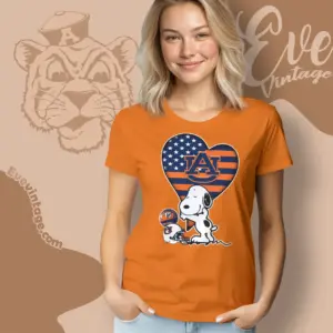 Snoopy Hugs Auburn Tigers Heart Women T shirt