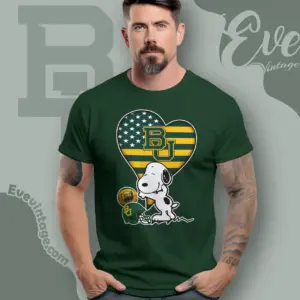 Snoopy Hugs Baylor Bears Heart T shirt