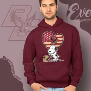 Snoopy Hugs Boston College Eagles Heart Hoodie