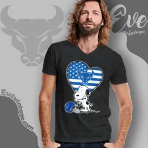 Snoopy Hugs Buffalo Bulls Heart V Neck TShirt