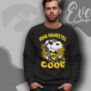Snoopy Iowa Hawkeyes Cool Sweatshirt