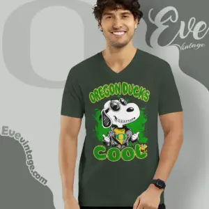 Snoopy Oregon Ducks Cool V Neck TShirt