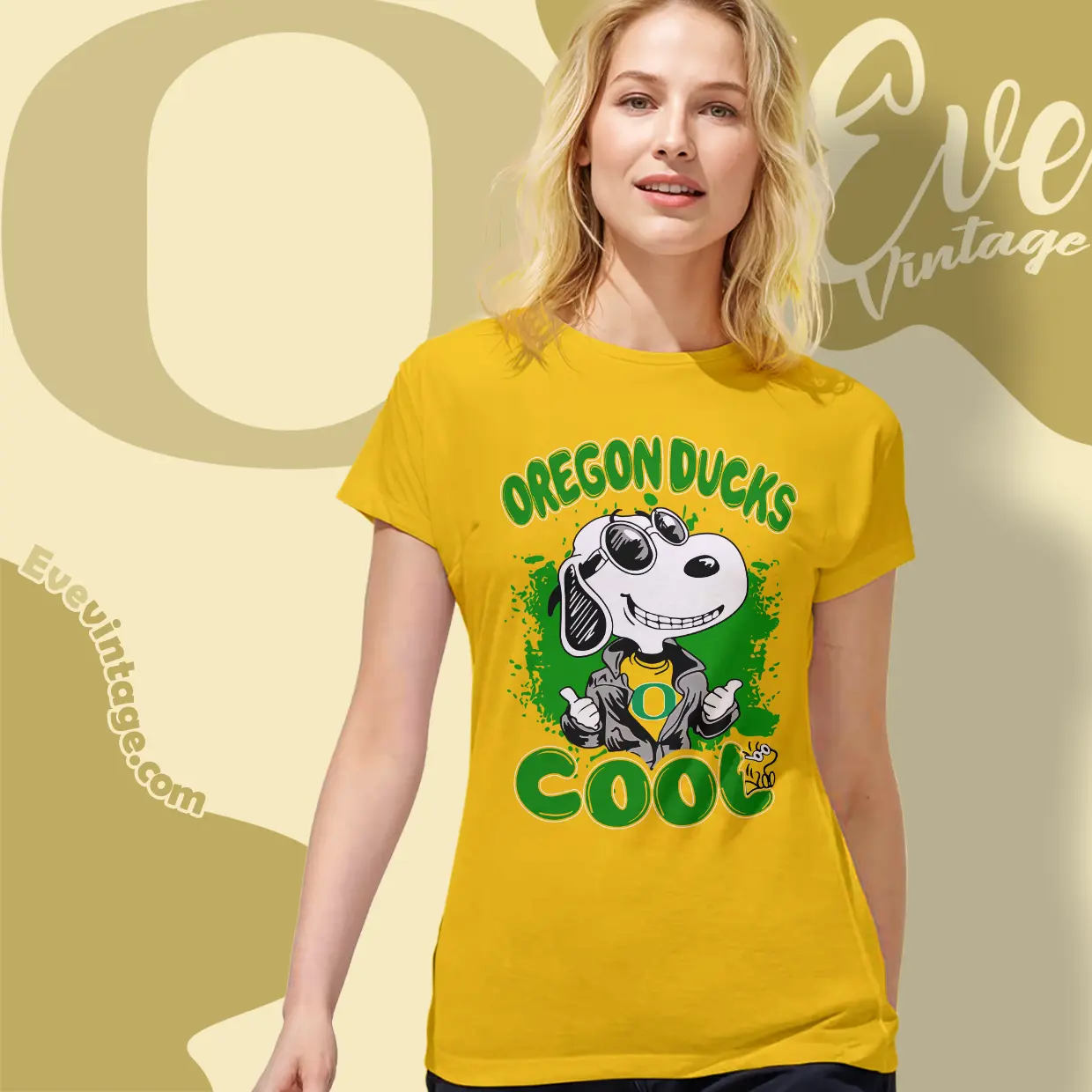 Snoopy Oregon Ducks Cool Women T shirt Snoopy Oregon Ducks Cool Women T shirt