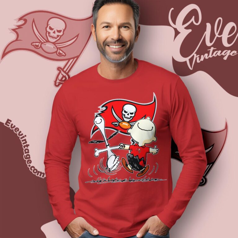 Tampa Bay Buccaneers Charlie Brown Snoopy Happy Dancing Shirt Long Sleeve Tee Tampa Bay Buccaneers Charlie Brown Snoopy Happy Dancing Shirt Long Sleeve Tee