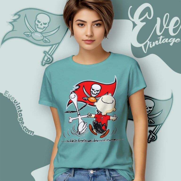 Tampa Bay Buccaneers Charlie Brown Snoopy Happy Dancing Shirt Women T Shirt Tampa Bay Buccaneers Charlie Brown Snoopy Happy Dancing Shirt Women T Shirt