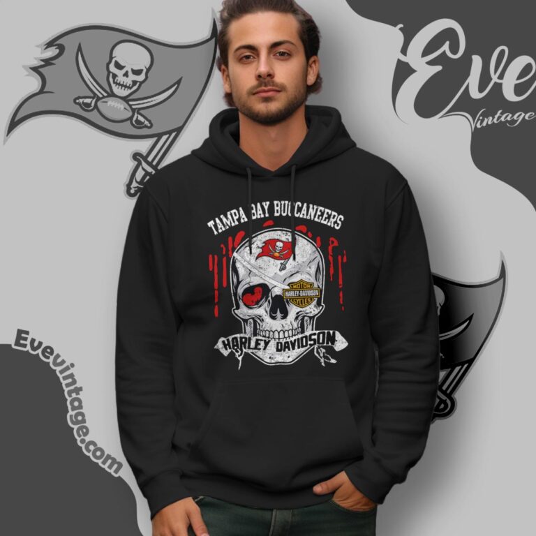 Tampa Bay Buccaneers Harley Davidson Skull Shirt Hoodie Tampa Bay Buccaneers Harley Davidson Skull Shirt Hoodie