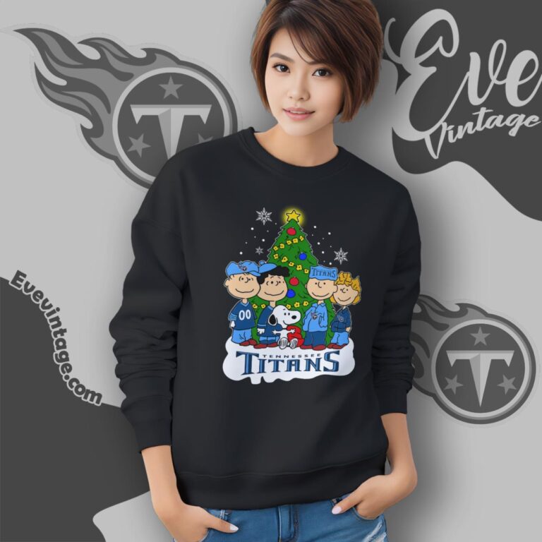Tennessee Titans Snoopy The Peanuts Christmas Shirt Sweatshirt Tennessee Titans Snoopy The Peanuts Christmas Shirt Sweatshirt