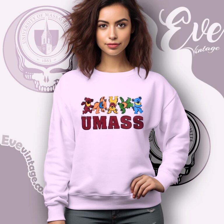 Vintage 1994 Umass Grateful Dead Dancing Bears Sweatshirt Vintage 1994 Umass Grateful Dead Dancing Bears Sweatshirt
