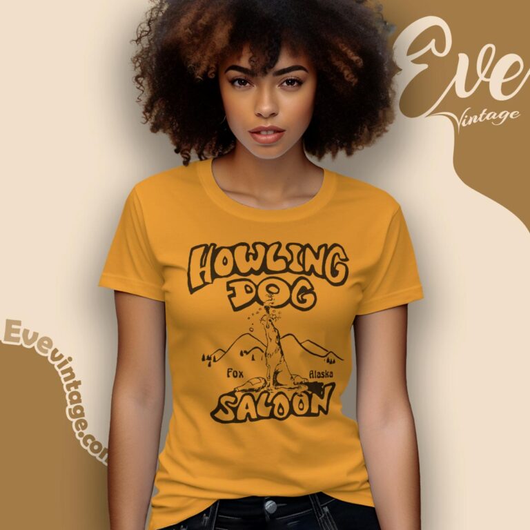 Vintage 90s Howling Dog Saloon Shirt Fox Alaska Souvenir Women T shirt Vintage 90s Howling Dog Saloon Shirt Fox Alaska Souvenir Women T shirt