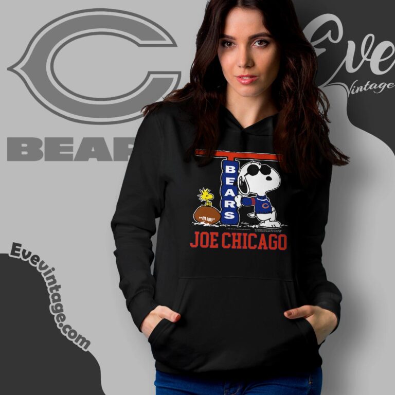 Vintage Snoopy Joe Chicago Bears Shirt Hoodie Vintage Snoopy Joe Chicago Bears Shirt Hoodie
