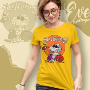snoopy joe mummy halloween vintage 90s women t shirt