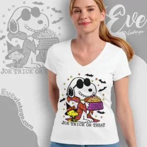 snoopy joe trick or treat vintage 90s v neck tshirt