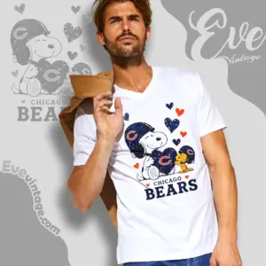 snoopy love chicago bears v neck tshirt