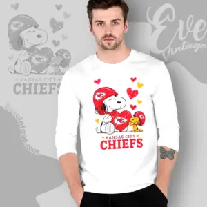 snoopy love kansas city chiefs long sleeve tee