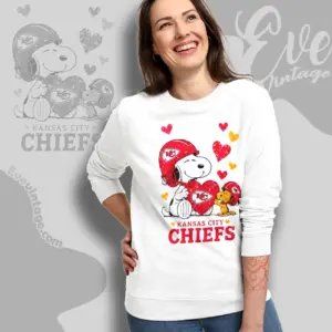 snoopy love kansas city chiefs sweatshirt