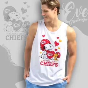 snoopy love kansas city chiefs tank top racerback