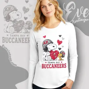snoopy love tampa bay buccaneers long sleeve tee